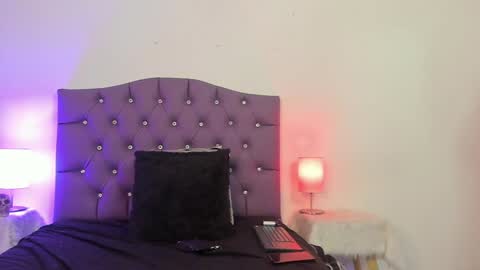   online show from 01/27/25, 12:48