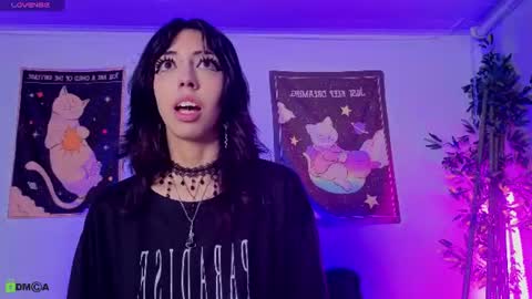   online show from 08/01/26, 02:11