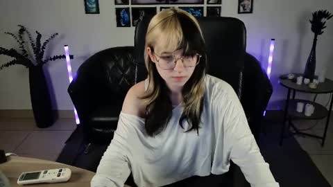 Snapshot of nyxcalderra chatting on 07/14/26, 01:28 Nyx online show from 07/14/26, 01:28