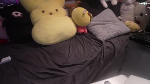 NyxRaven online show from 11/22/25, 07:35