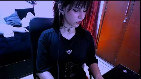 Snapshot of nyxxei chatting on 07/16/26, 12:38 Nyxxei online show from 07/16/26, 12:38