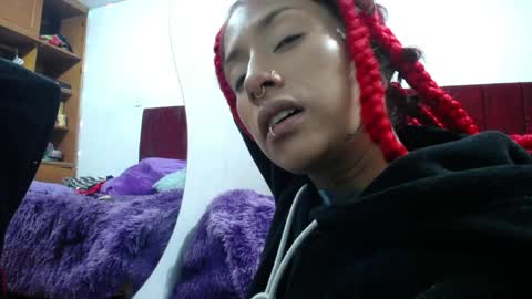 Snapshot of nyxxx_rouge chatting on 04/13/26, 06:19 nyxxx_rouge online show from 04/13/26, 06:19