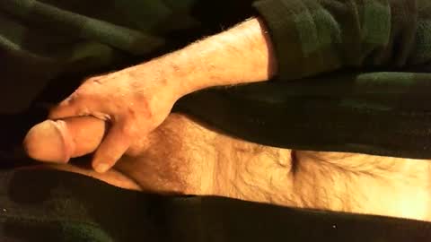 Snapshot of o269x2 chatting on 11/11/25, 11:21 o269x2 online show from 11/11/25, 11:21