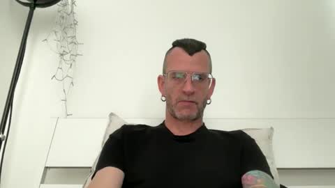 Jonathan Deep online show from 06/11/26, 09:29
