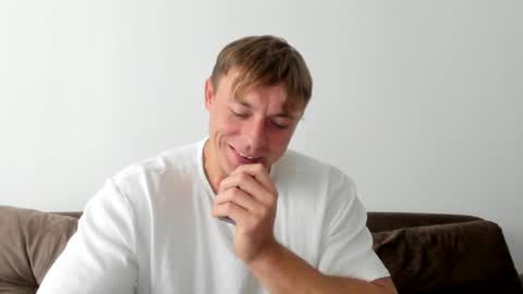 Snapshot of o_r_b_i_t chatting on 01/27/25, 11:00 o_r_b_i_t online show from 01/27/25, 11:00