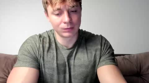 Snapshot of o_r_b_i_t chatting on 02/21/25, 03:10 o_r_b_i_t online show from 02/21/25, 03:10