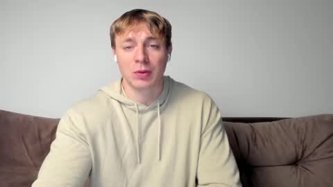 Snapshot of o_r_b_i_t chatting on 02/25/25, 04:53 o_r_b_i_t online show from 02/25/25, 04:53