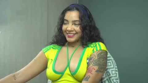 Snapshot of obeyval chatting on 02/17/26, 11:22 Vale online show from 02/17/26, 11:22