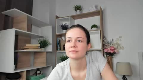 Snapshot of obsidiva chatting on 02/09/26, 08:24 Elis online show from 02/09/26, 08:24