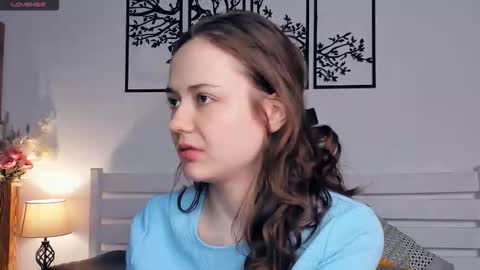 Snapshot of obsidiva chatting on 02/18/26, 09:11 Elis online show from 02/18/26, 09:11