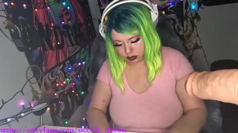 occvlt qveen online show from 01/07/25, 05:33