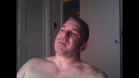 Snapshot of oceanmanx chatting on 12/16/24, 04:55 Ocean online show from 12/16/24, 04:55