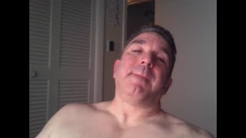 Snapshot of oceanmanx chatting on 12/30/24, 04:09 Ocean online show from 12/30/24, 04:09