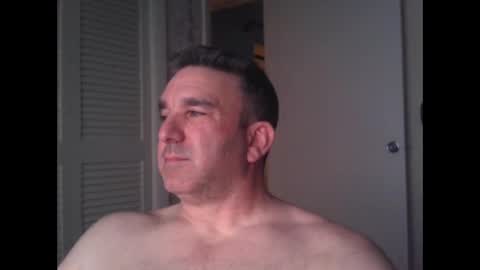 Snapshot of oceanmanx chatting on 01/25/25, 04:02 Ocean online show from 01/25/25, 04:02