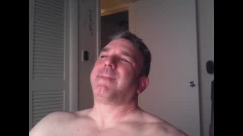 Snapshot of oceanmanx chatting on 02/23/25, 06:07 Ocean online show from 02/23/25, 06:07