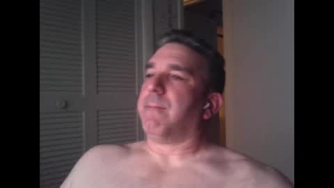 Snapshot of oceanmanx chatting on 02/25/25, 03:09 Ocean online show from 02/25/25, 03:09