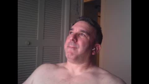 Snapshot of oceanmanx chatting on 03/08/25, 03:50 Ocean online show from 03/08/25, 03:50