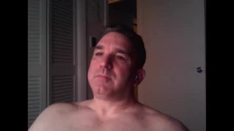 Snapshot of oceanmanx chatting on 11/04/25, 03:38 Ocean online show from 11/04/25, 03:38