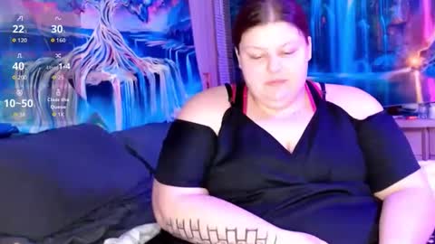 Snapshot of oceansworld8822 chatting on 04/07/26, 02:34 Ocean online show from 04/07/26, 02:34