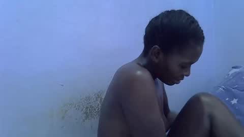 Paloma online show from 04/15/26, 12:01