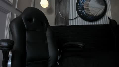 Snapshot of octavia_rouse chatting on 12/03/24, 11:22 independent model online show from 12/03/24, 11:22