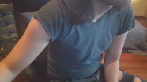 Sky online show from 10/21/25, 04:08