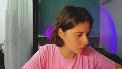 Snapshot of octopussy69x chatting on 01/06/25, 04:55 Evie online show from 01/06/25, 04:55