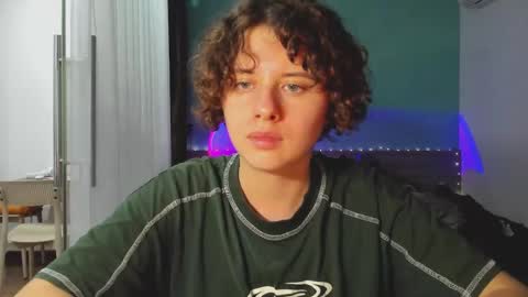 Snapshot of octopussy69x chatting on 01/17/25, 02:50 Evie online show from 01/17/25, 02:50