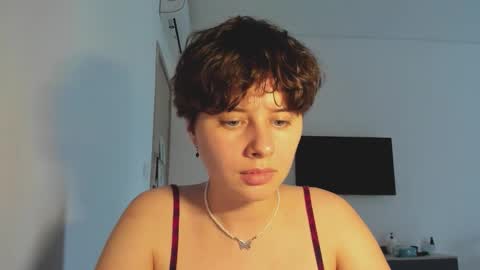 Snapshot of octopussy69x chatting on 12/14/25, 08:20 Evie online show from 12/14/25, 08:20