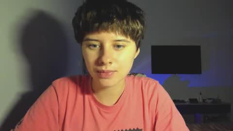 Snapshot of octopussy69x chatting on 12/20/25, 02:35 Evie online show from 12/20/25, 02:35