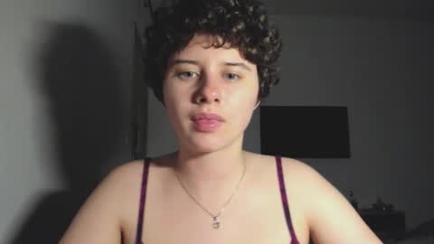 Snapshot of octopussy69x chatting on 01/16/26, 11:58 Evie online show from 01/16/26, 11:58