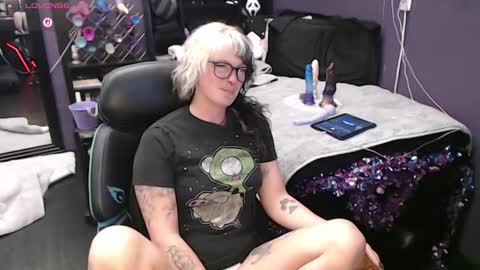 Oddy With A Body online show from 02/13/26, 06:42