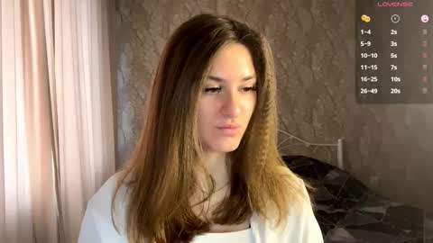 Mia online show from 01/13/26, 09:03