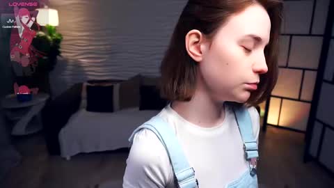 Snapshot of odellabowman chatting on 02/22/25, 07:23 Night Odella Bowman Julia online show from 02/22/25, 07:23