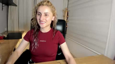 Ana  online show from 02/18/26, 10:33