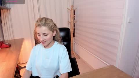 Ana  online show from 02/20/26, 10:38