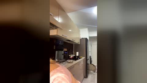 Odette online show from 02/05/26, 07:02