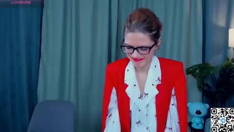 Eli online show from 11/24/25, 03:28