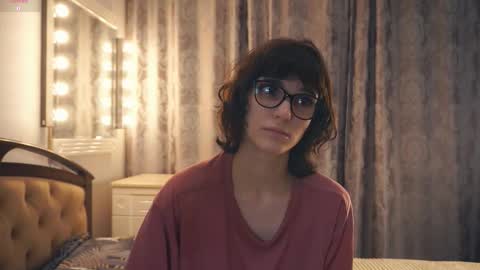 Thea online show from 01/12/26, 06:40