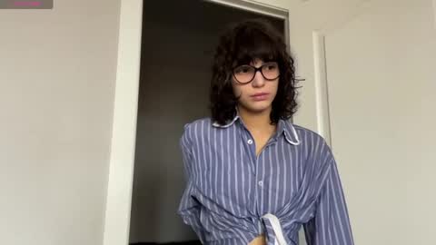 Thea online show from 05/29/26, 05:05