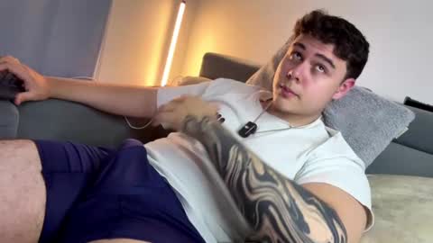 Snapshot of odin_blake chatting on 09/30/25, 02:49 ODIN online show from 09/30/25, 02:49