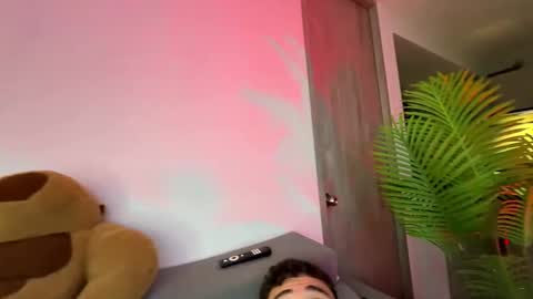 Snapshot of odin_blake chatting on 11/05/25, 02:44 ODIN online show from 11/05/25, 02:44