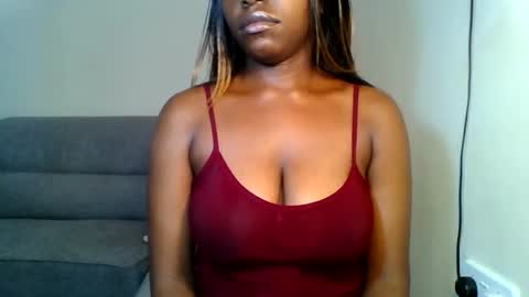 Snapshot of odrienna chatting on 05/09/26, 07:57 odrie online show from 05/09/26, 07:57