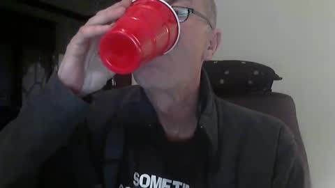 Officer online show from 12/25/24, 04:33