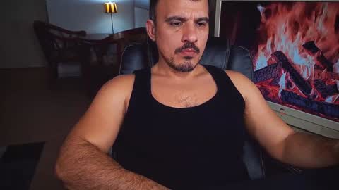 Snapshot of officeman7 chatting on 01/23/25, 07:29 officeman7 online show from 01/23/25, 07:29