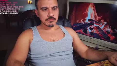 Snapshot of officeman7 chatting on 02/22/25, 06:52 officeman7 online show from 02/22/25, 06:52