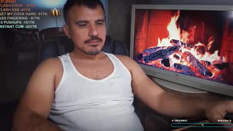 Snapshot of officeman7 chatting on 12/04/25, 04:16 officeman7 online show from 12/04/25, 04:16