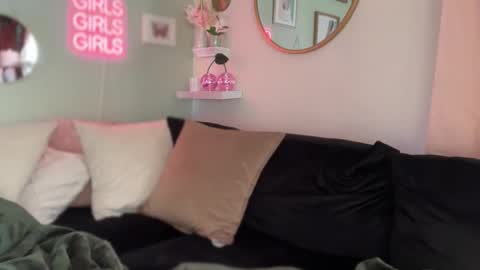 Tams online show from 04/01/26, 02:47