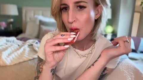 Tams online show from 04/07/26, 03:23