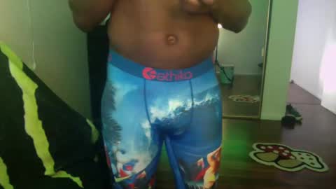 Money online show from 12/10/24, 05:22